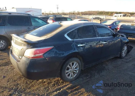 2014 Nissan Altima 2.5 S z USA, uszkodzony, nr VIN 1N4AL3AP6EN334770